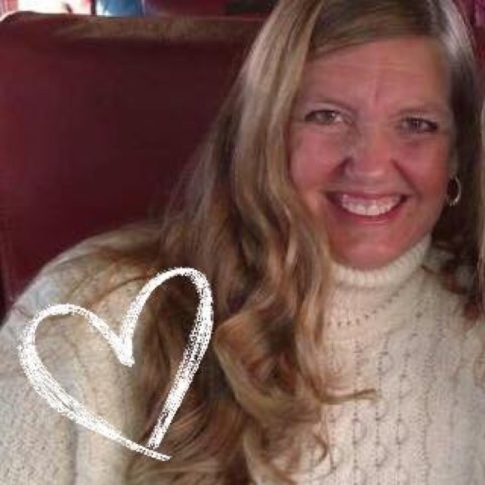 Meet your Posher, Lizzie